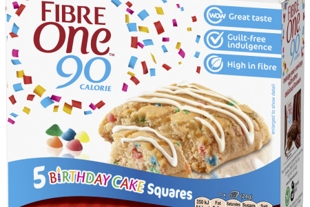 A box of 5 Fibre One 90 Calorie birthday cake squares.